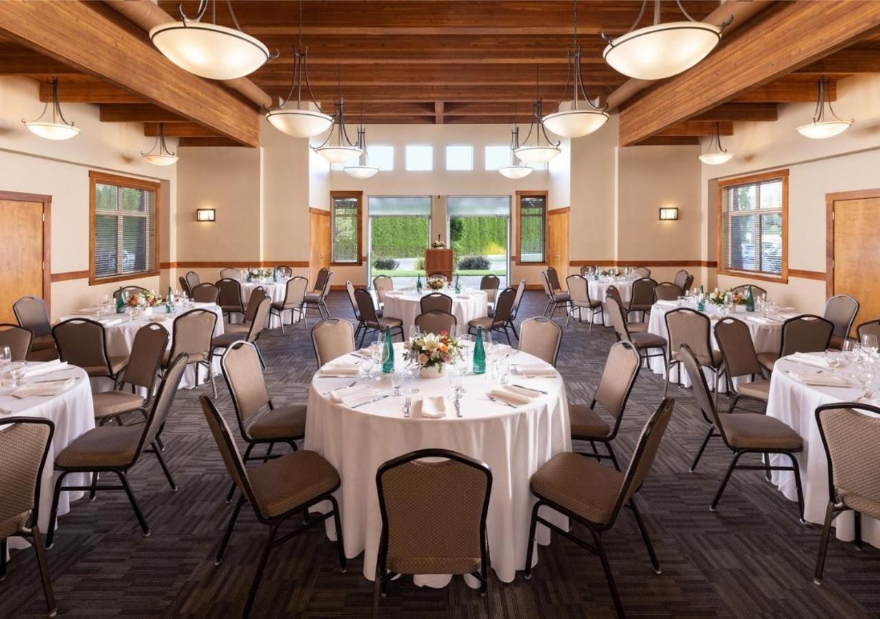 The Cove Lakeside Resort West Kelowna Zewnętrze zdjęcie